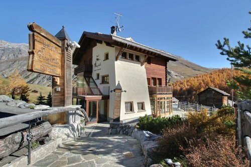 Внешний вид отеля Bait de Angiàl в Ливиньо, фото 1