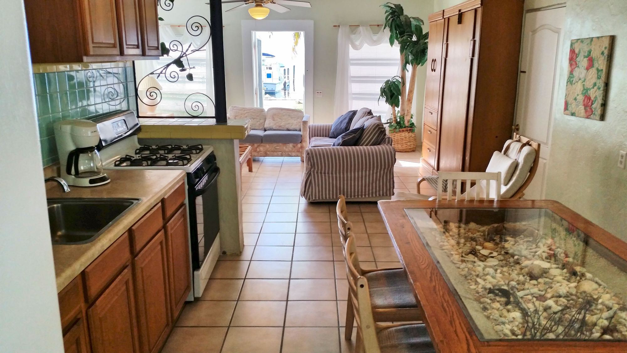 Фото The Pelican Key Largo Cottages