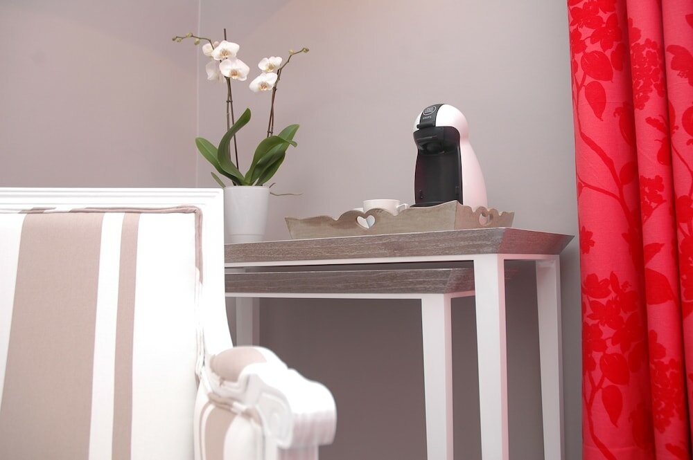 Фото The Originals Boutique, Hôtel Le Londres, Saumur