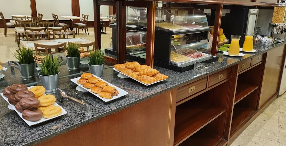 Фото Hotel Gran Legazpi