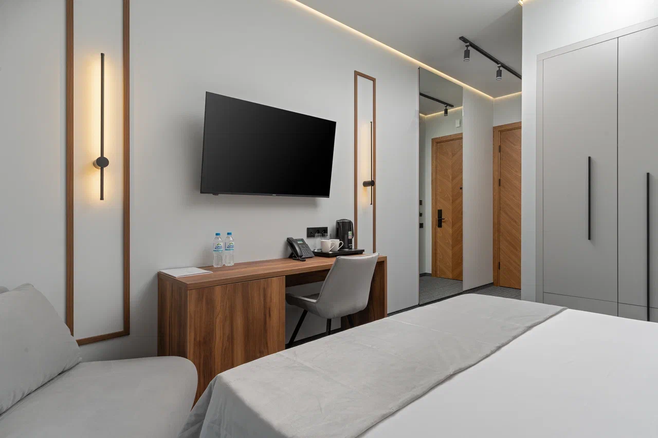 Фото Лазурный