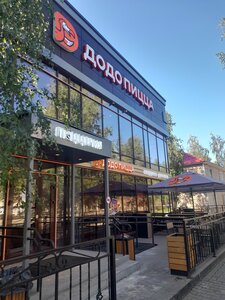 Dodo Pizza (ulitsa Lenina, 30/1) ، محل صنع البيتزا
