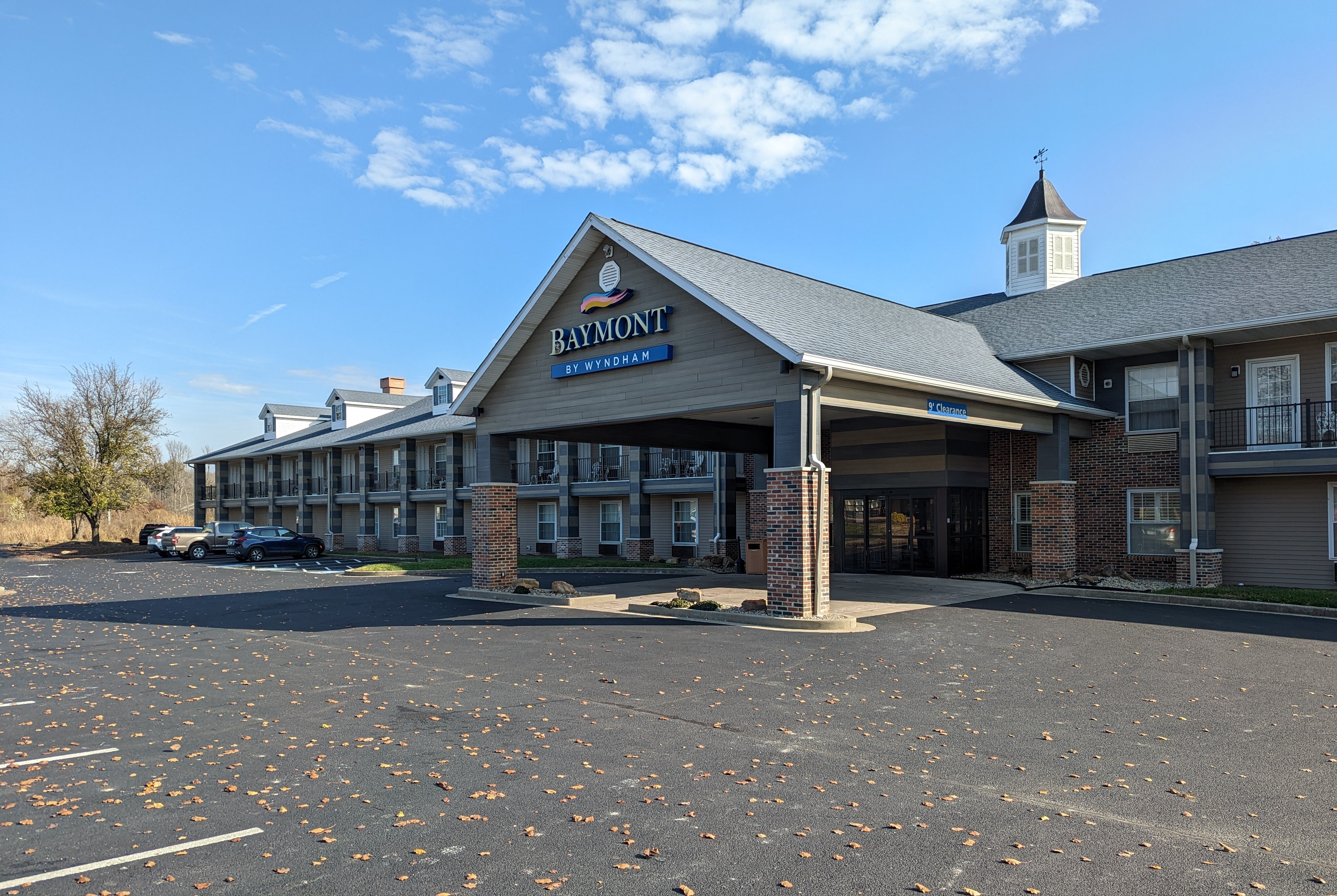 Фото Days Inn by Wyndham Kissimmee West