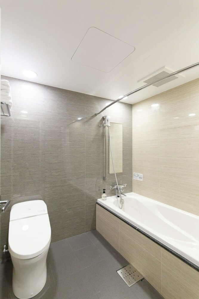 Фото Hotel Hillarys Shinsaibashi