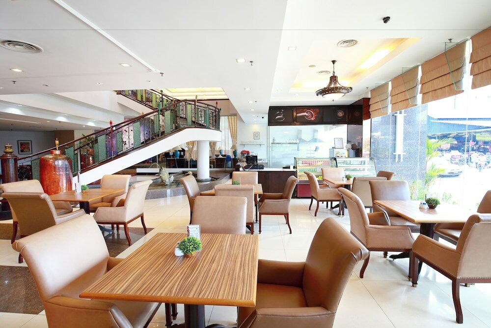 Фото The Regency Hotel Kuala Lumpur