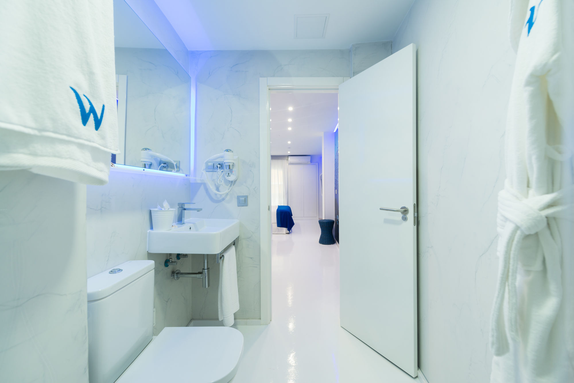 Фото Wavia Hotel - Adults Only