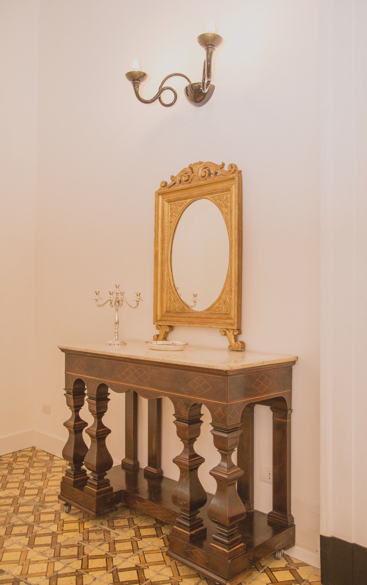 Фото Santa Chiara Boutique Hotel