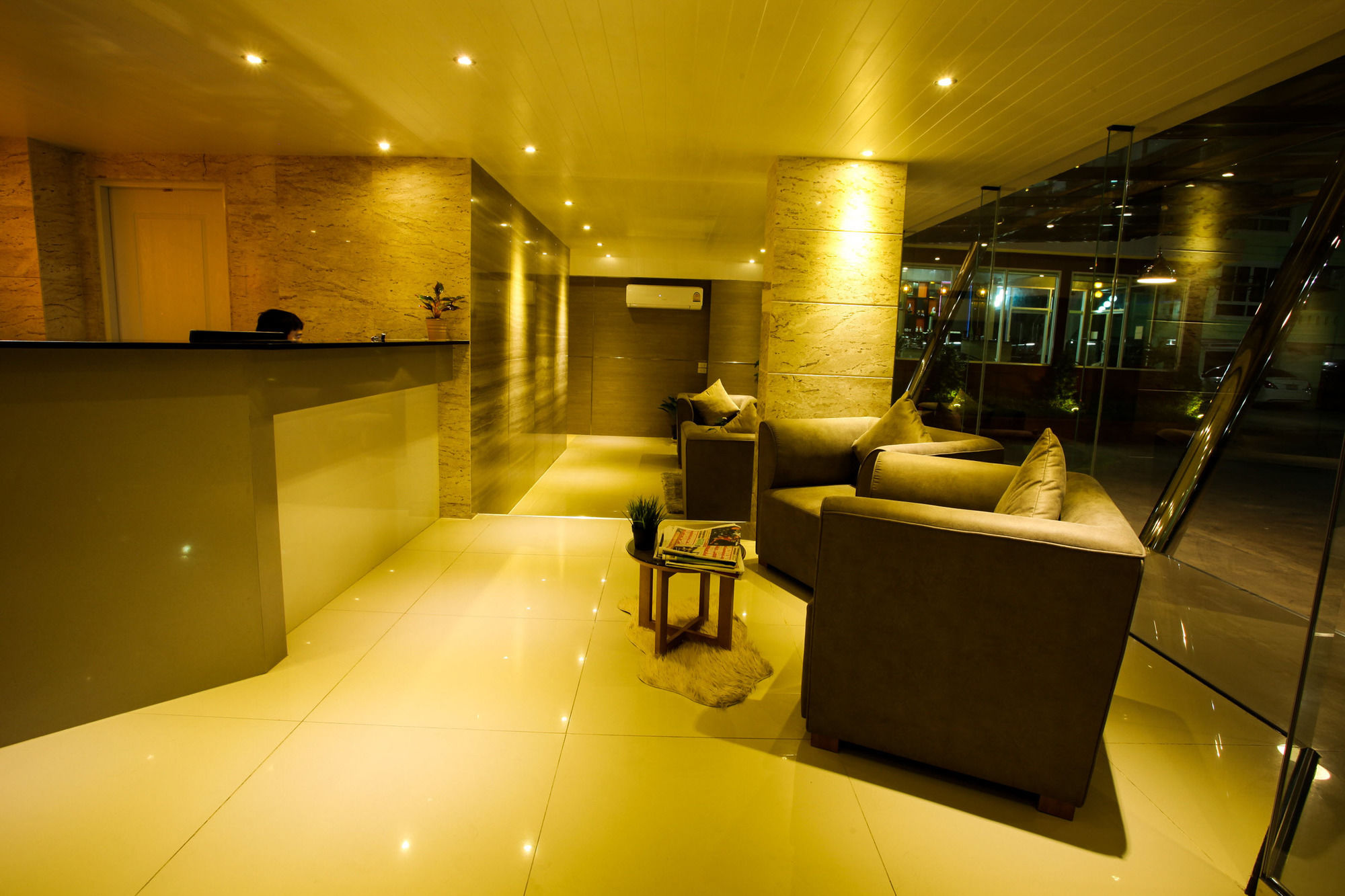 Фото Patt Serviced Apartments