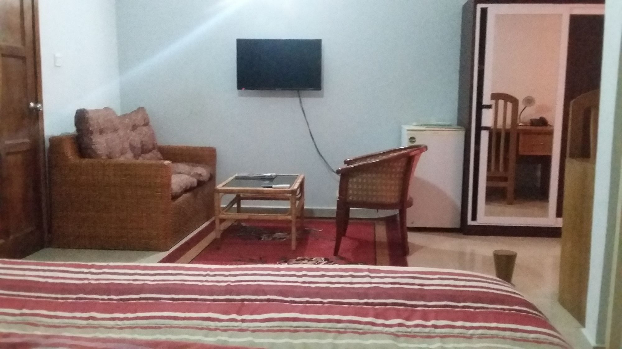 Фото Bella Luxury Hotel