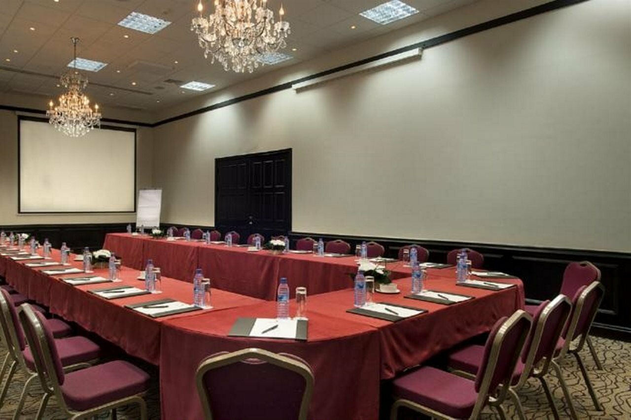 Фото Labadi Beach Hotel