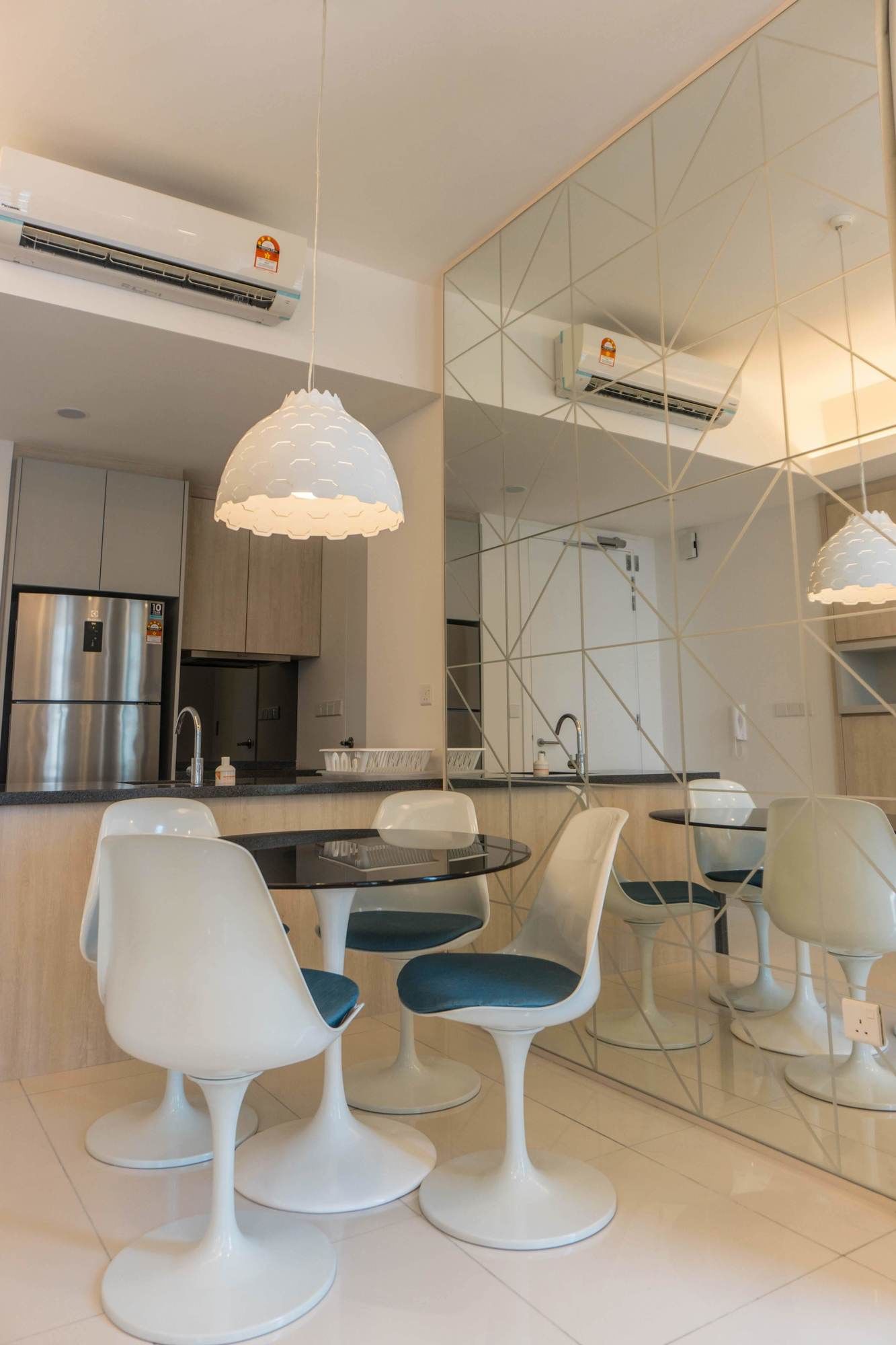 Фото Robertson Premier Suites by Subhome