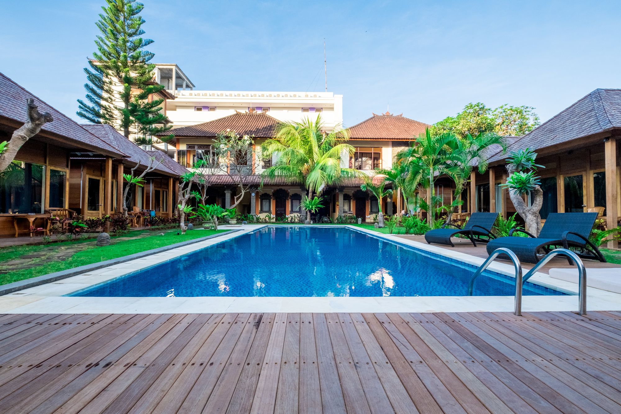 Фото Easy Surf Camp