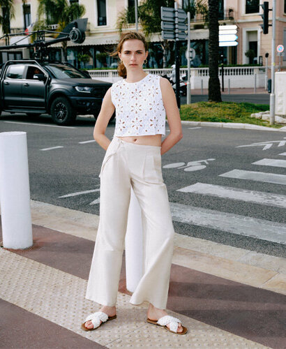 Mushukdagi dik va sperma tashqariga oqib chiqadi