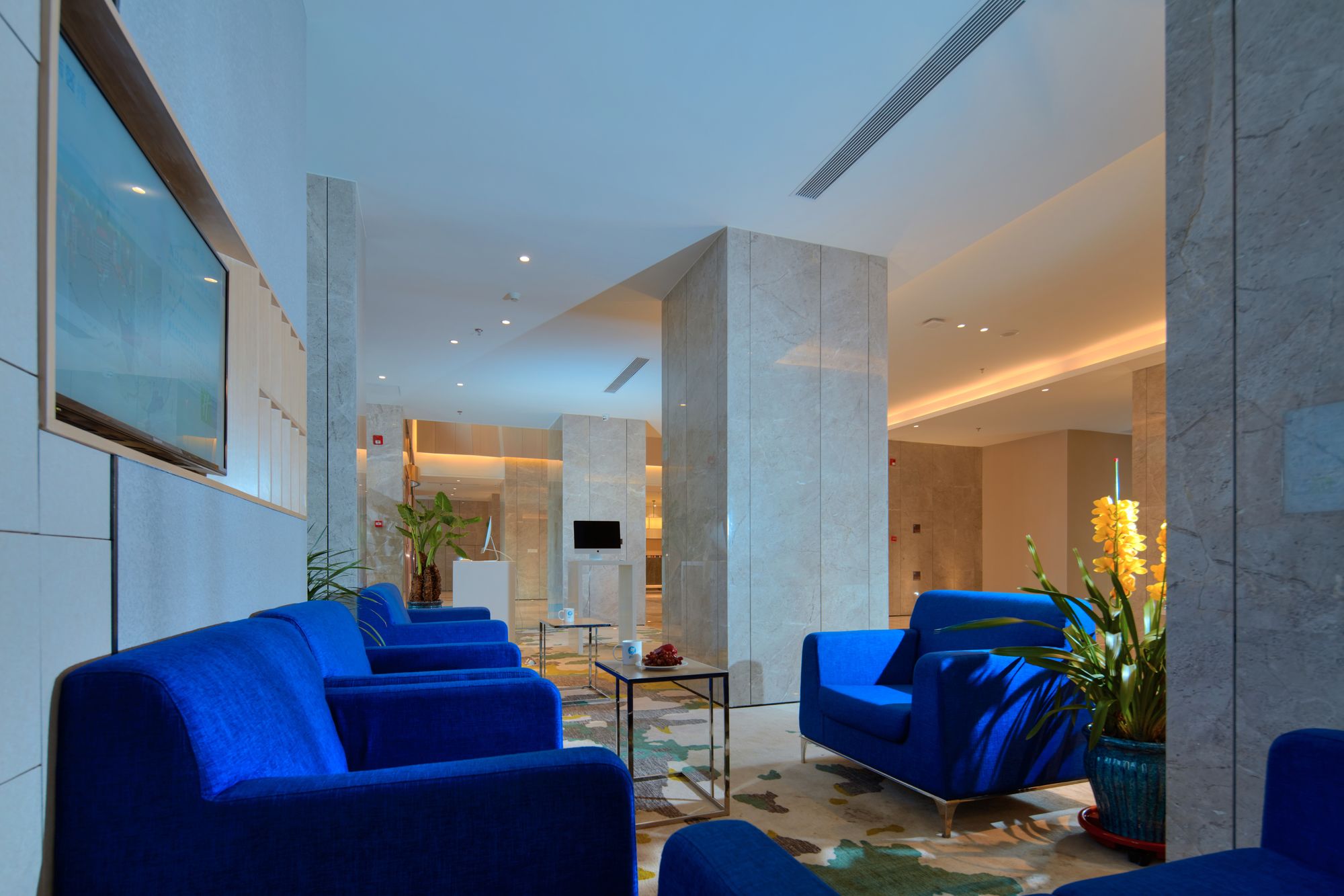 Фото Holiday Inn Express Shenyang Tawan