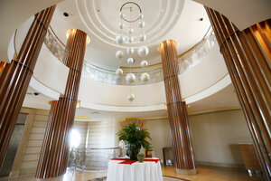 Гостиница Suncoast Hotel & Towers 