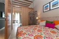 Фото Weflating Suites Sant Antoni Market