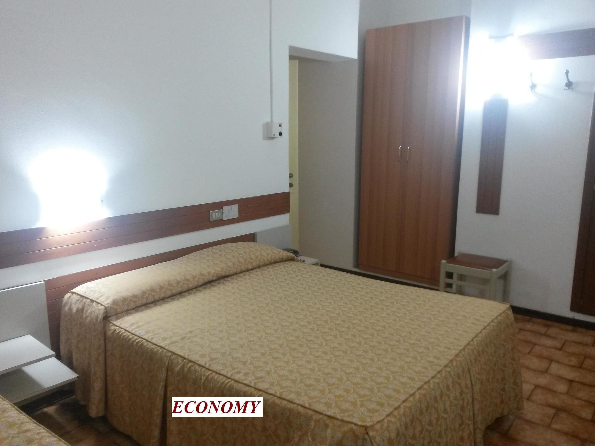 Фото Piccolo Hotel