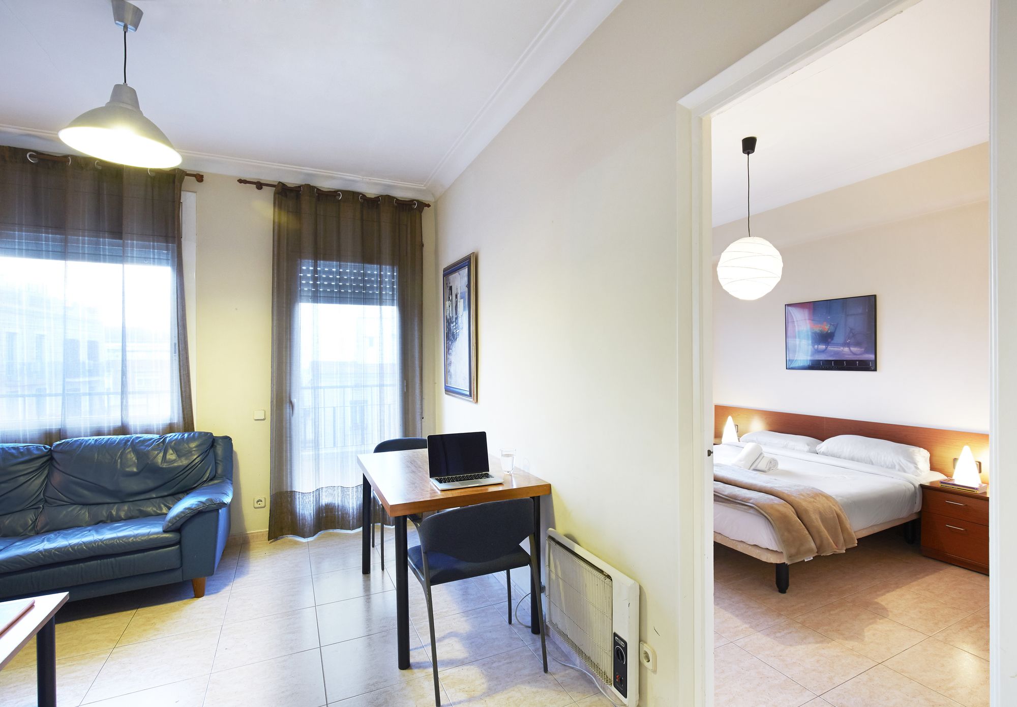 Фото AinB Diagonal Francesc Macia Apartments