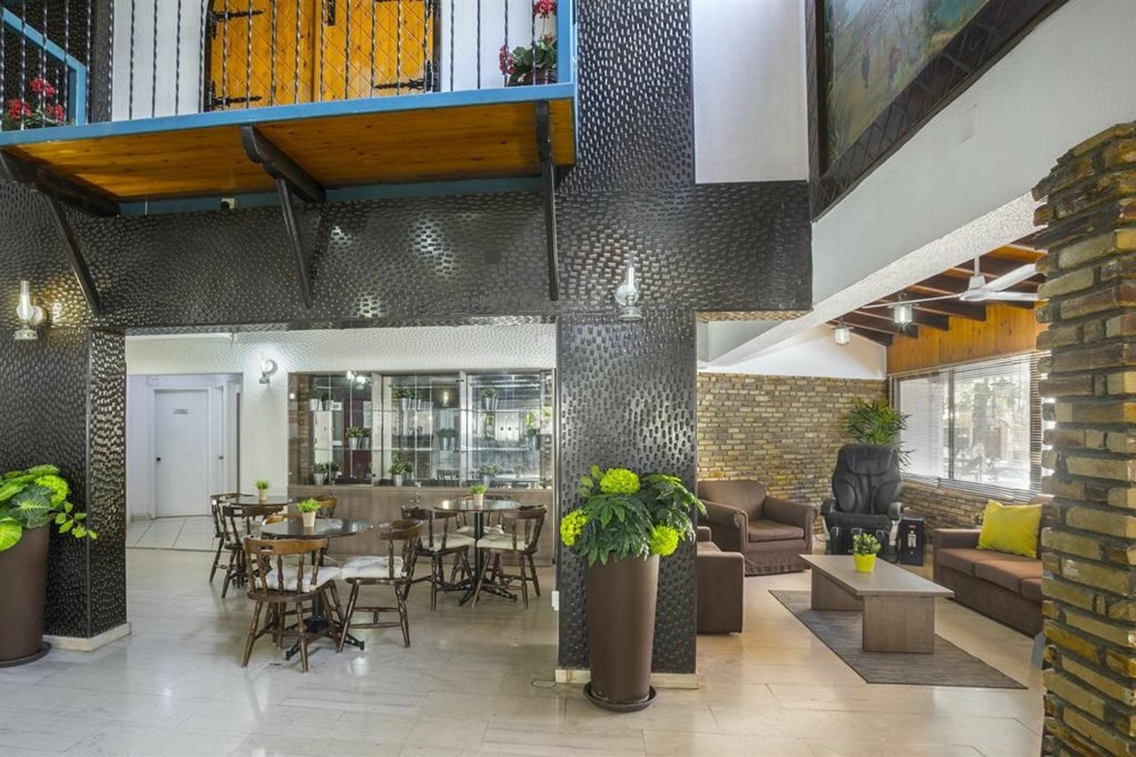 Фото Cactus Hotel