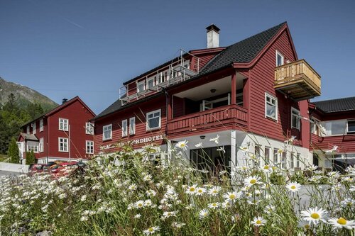 Гостиница Dragsvik Fjordhotel в Согн-ог-Фьюране