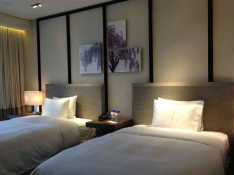 Фото W Guangzhou