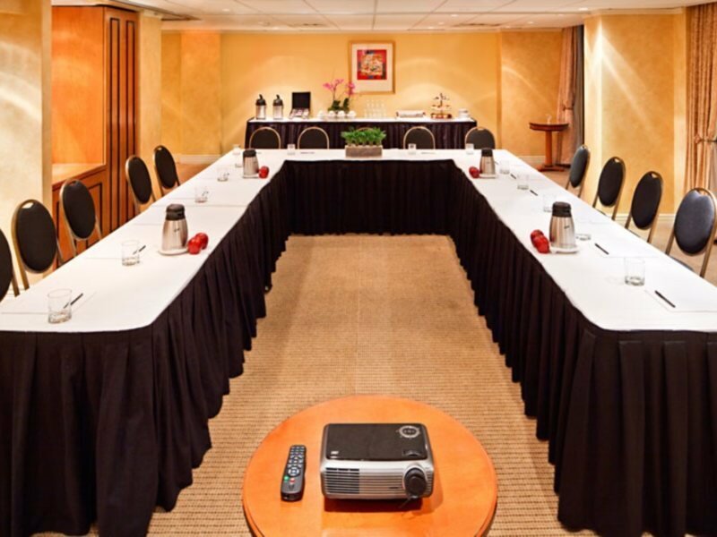 Фото Executive Hotel Le Soleil