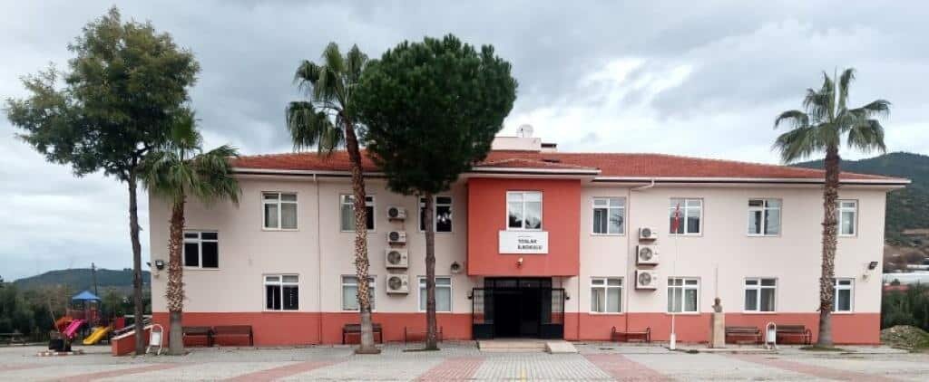 Primary school Toslak Sabir Erkin Ilkogretim Okulu, Alanya, photo