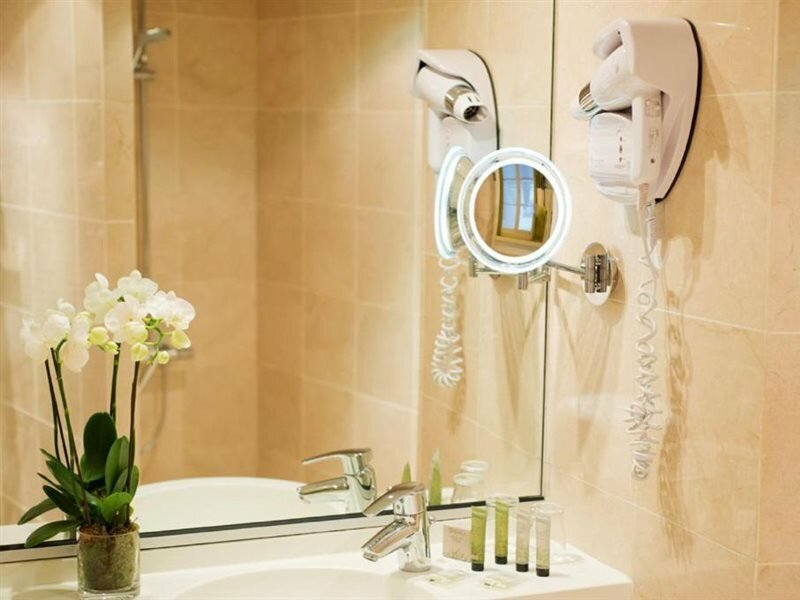 Фото Hôtel Henri IV Rive Gauche