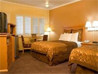 Фото Anaheim Islander Inn and Suites