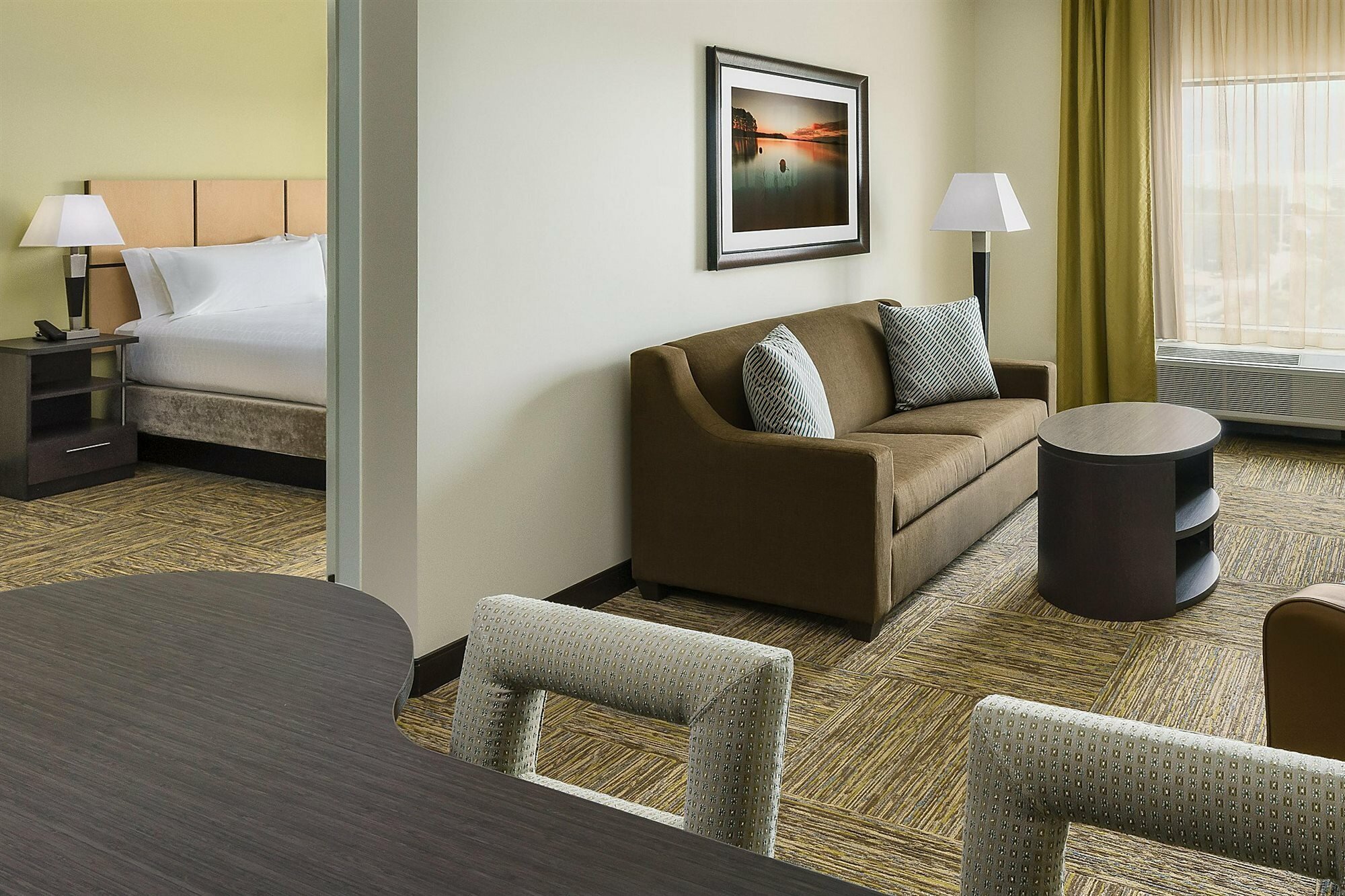 Фото Candlewood Suites Orlando - Lake Buena Vista, an Ihg Hotel