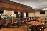 Фото Four Points by Sheraton Asheville Downtown