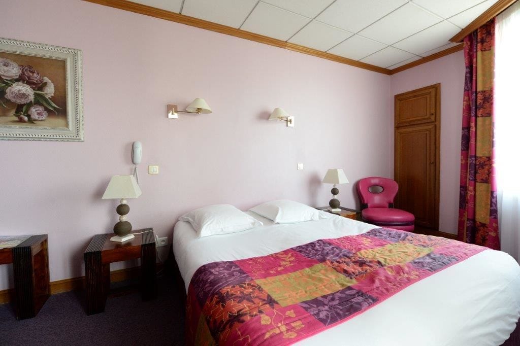 Фото Hôtel Porte Mars Reims Gare Centre