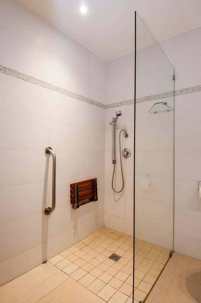 Фото The Paxton Hotel