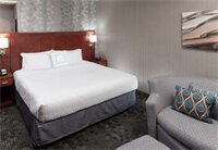 Фото Courtyard by Marriott Suffolk Chesapeake