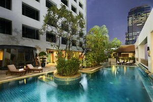 Гостиница Grand Mercure Bangkok Atrium