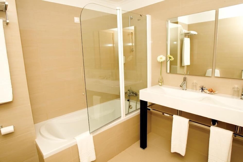 Фото Hotel White Waters