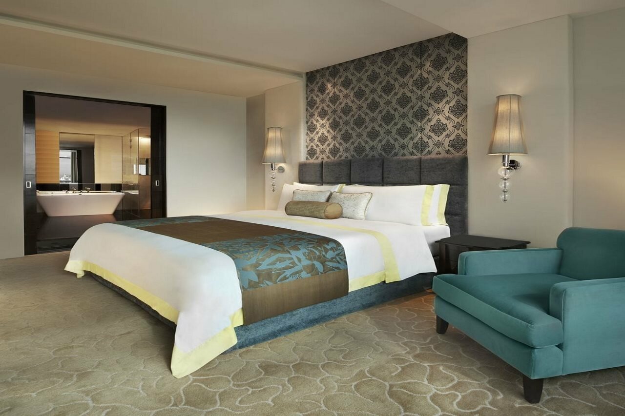 Фото The St. Regis Bangkok