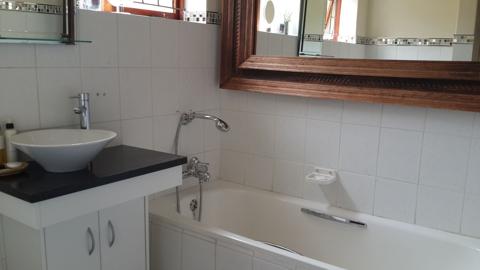 Фото Riversong Guest House