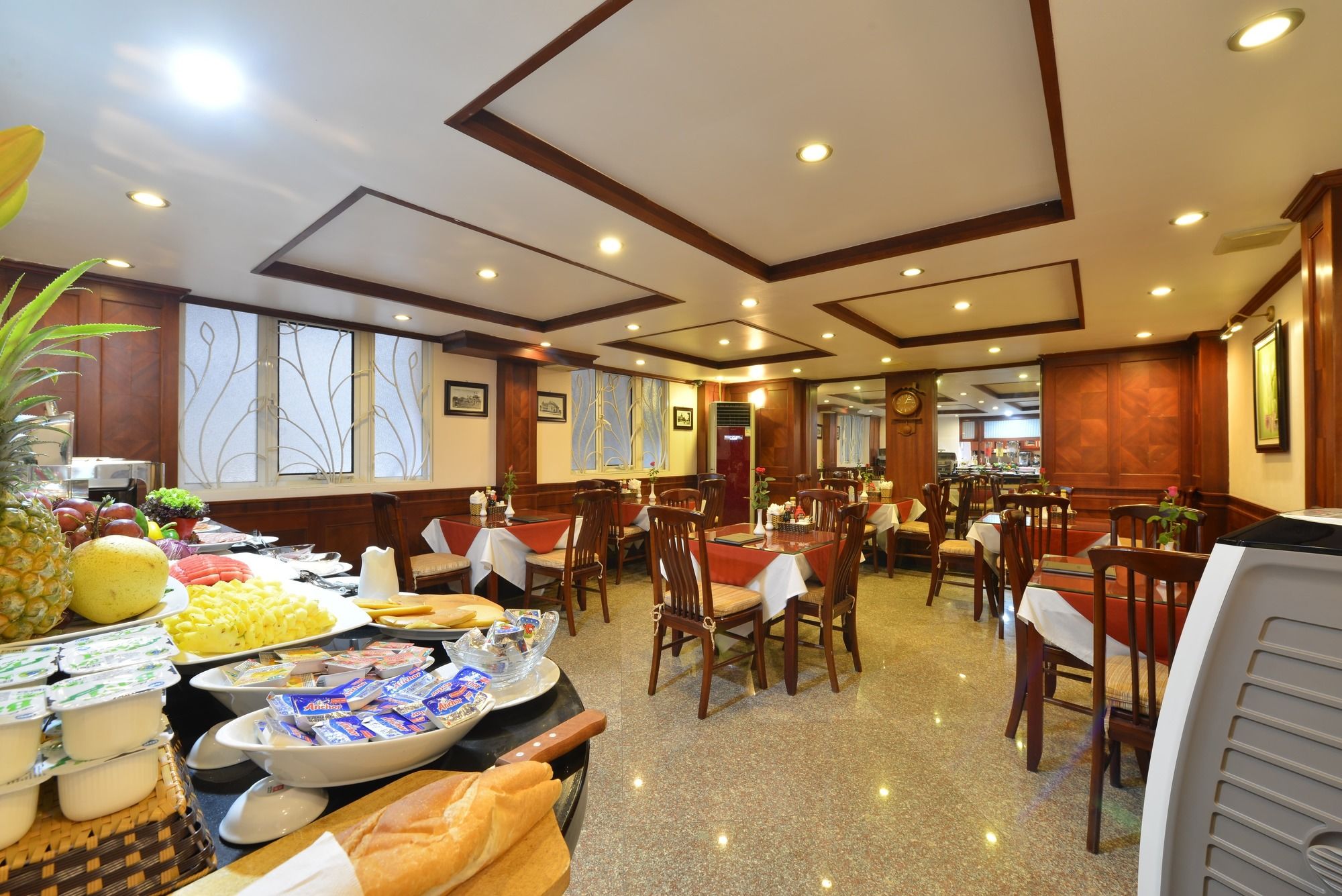 Фото Blue Ha Noi Inn Legend Hotel