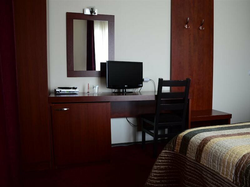 Фото Parlament Hotel