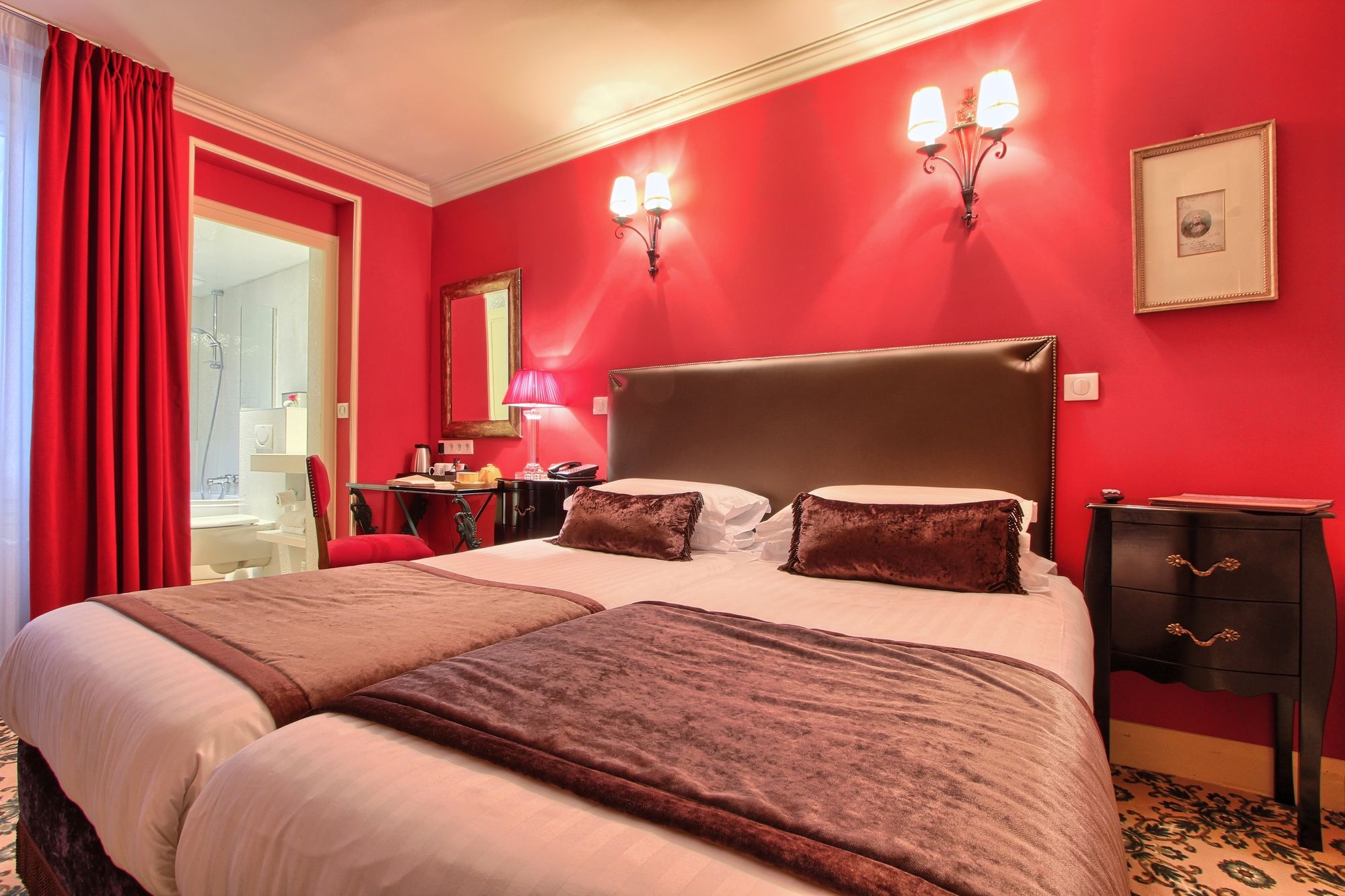 Фото Hotel des Deux Continents