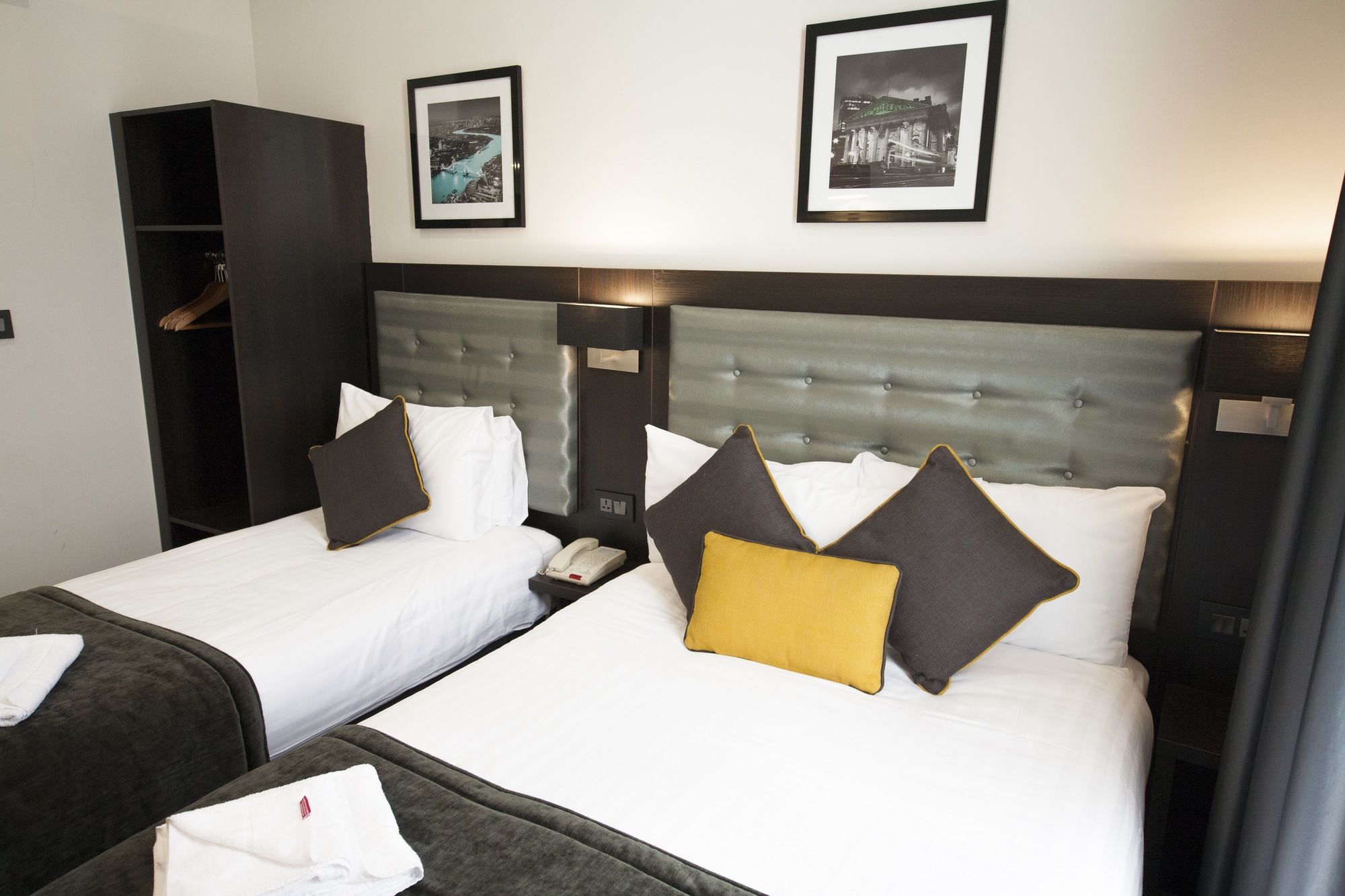 Фото St George's Inn Victoria