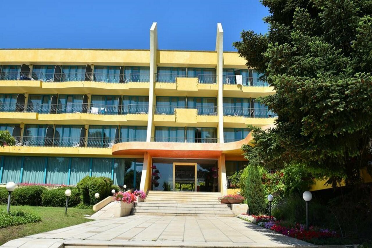 Фото Hotel Ambassador