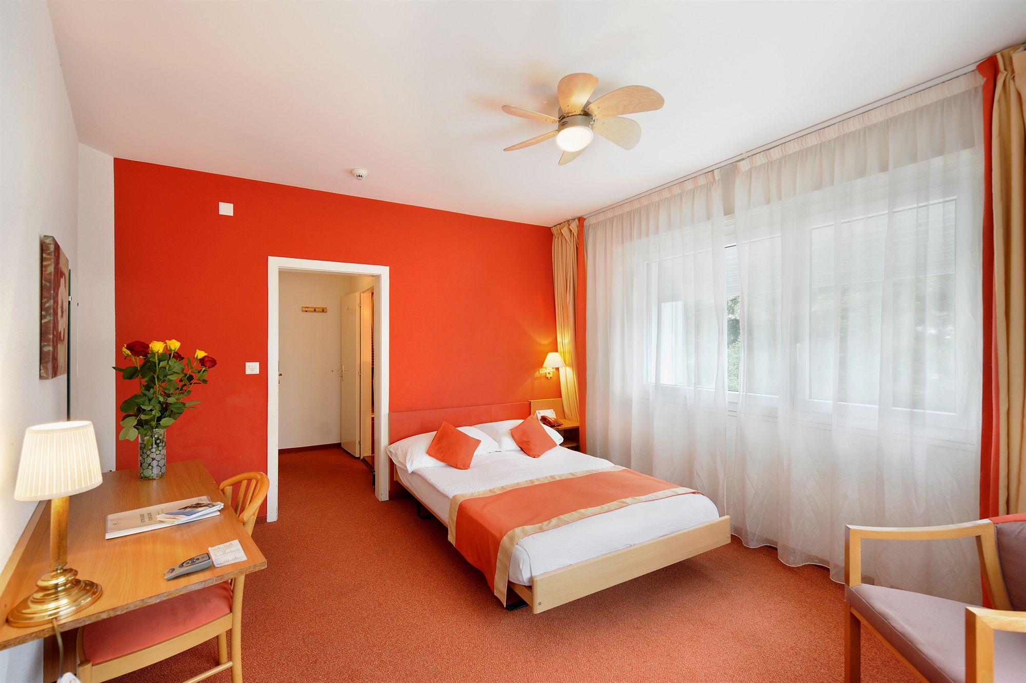 Фото Hotel Bon Port