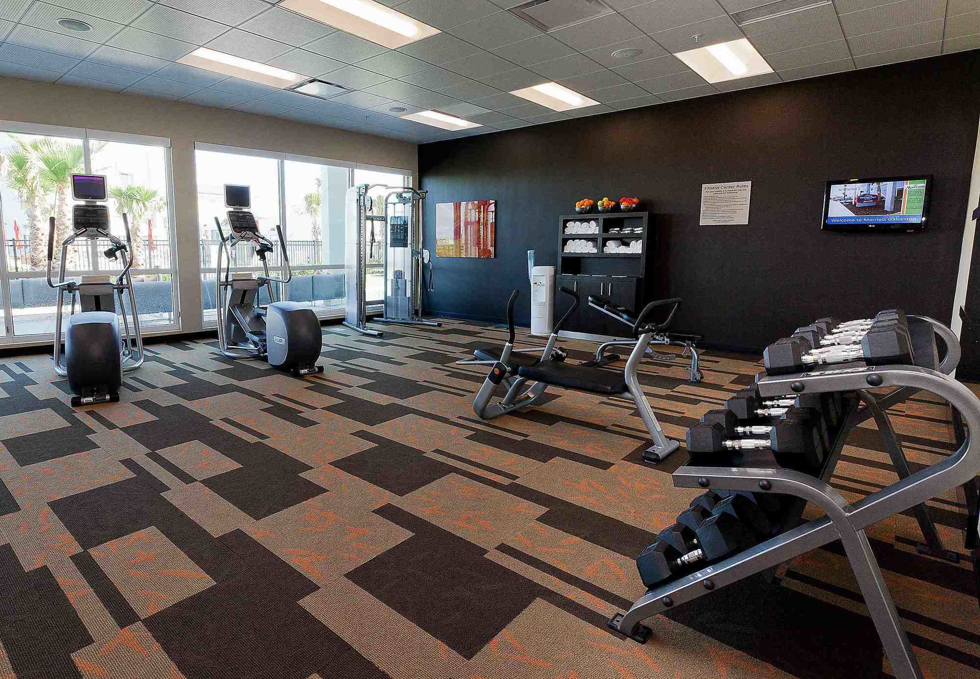 Фото Courtyard by Marriott Galveston Island