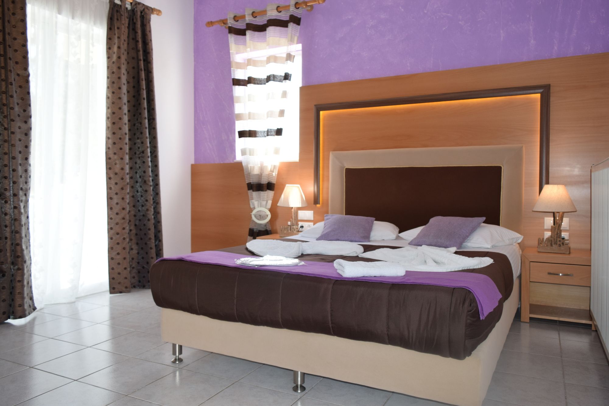 Фото Shine Studios