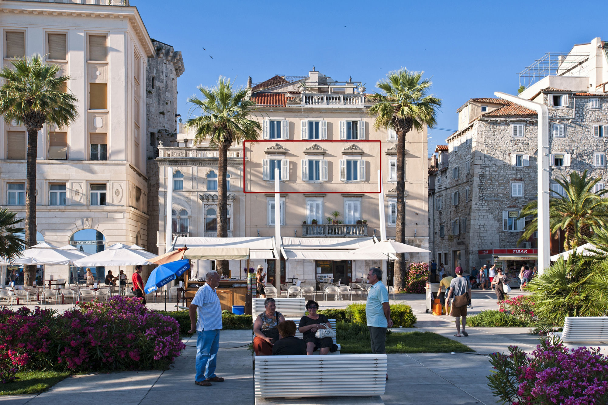 Фото Riva Luxury Suites