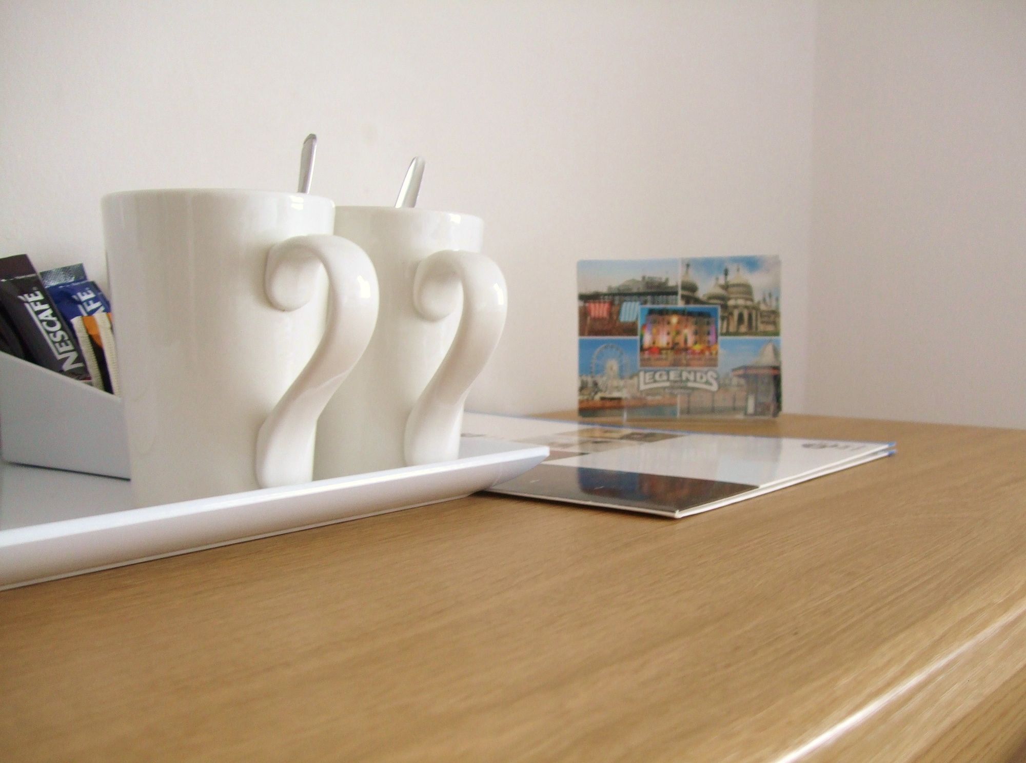 Фото Legends Hotel Brighton