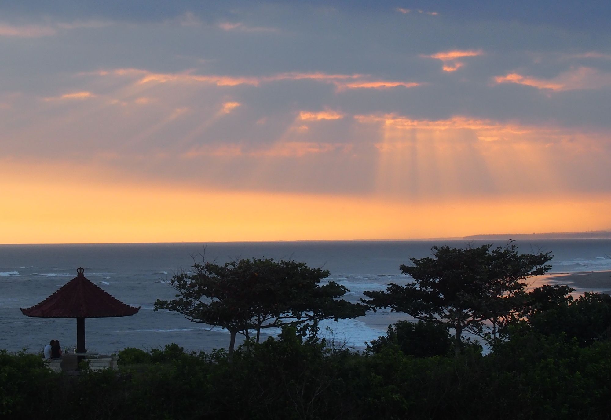 Фото Gajah Mina Beach Resort