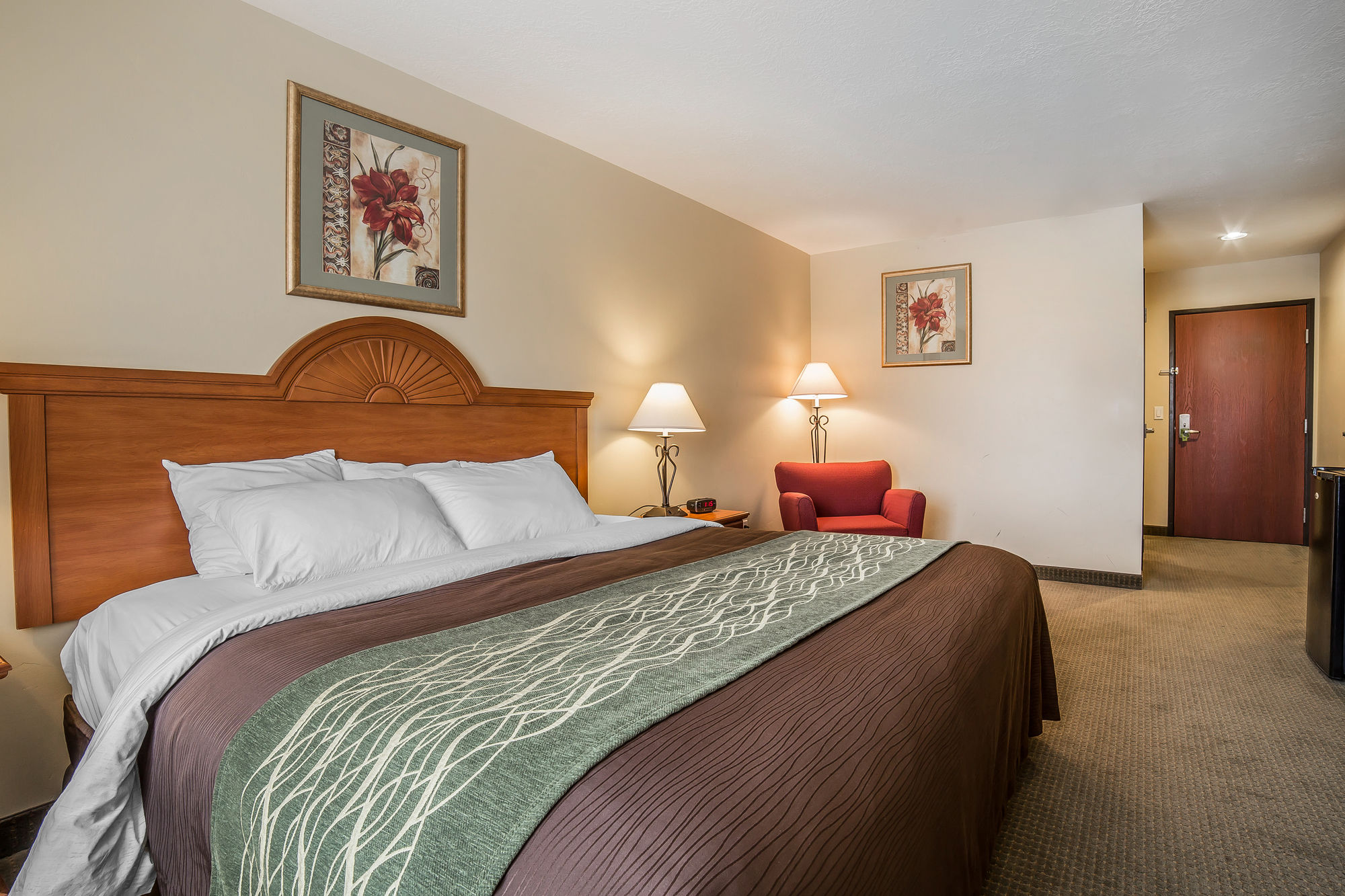 Фото Comfort Inn Ogden near Event Center